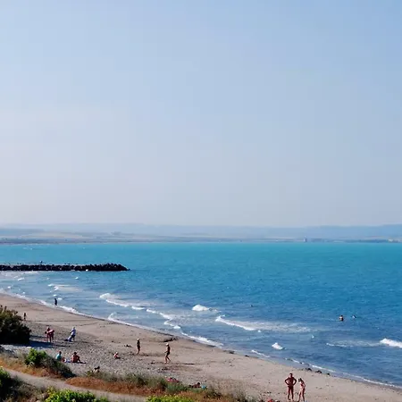 Niki Beach פומורי